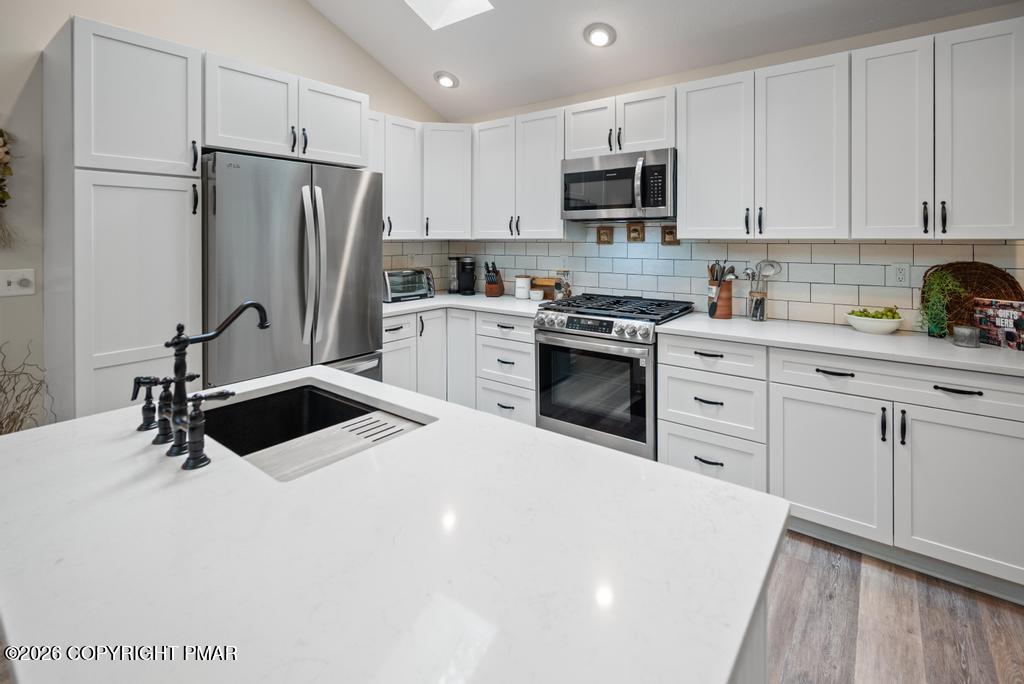 124 Nawakwa Road Long Pond, PA 18334 - Photo 11 of 29 #11 Kozak Kitchen