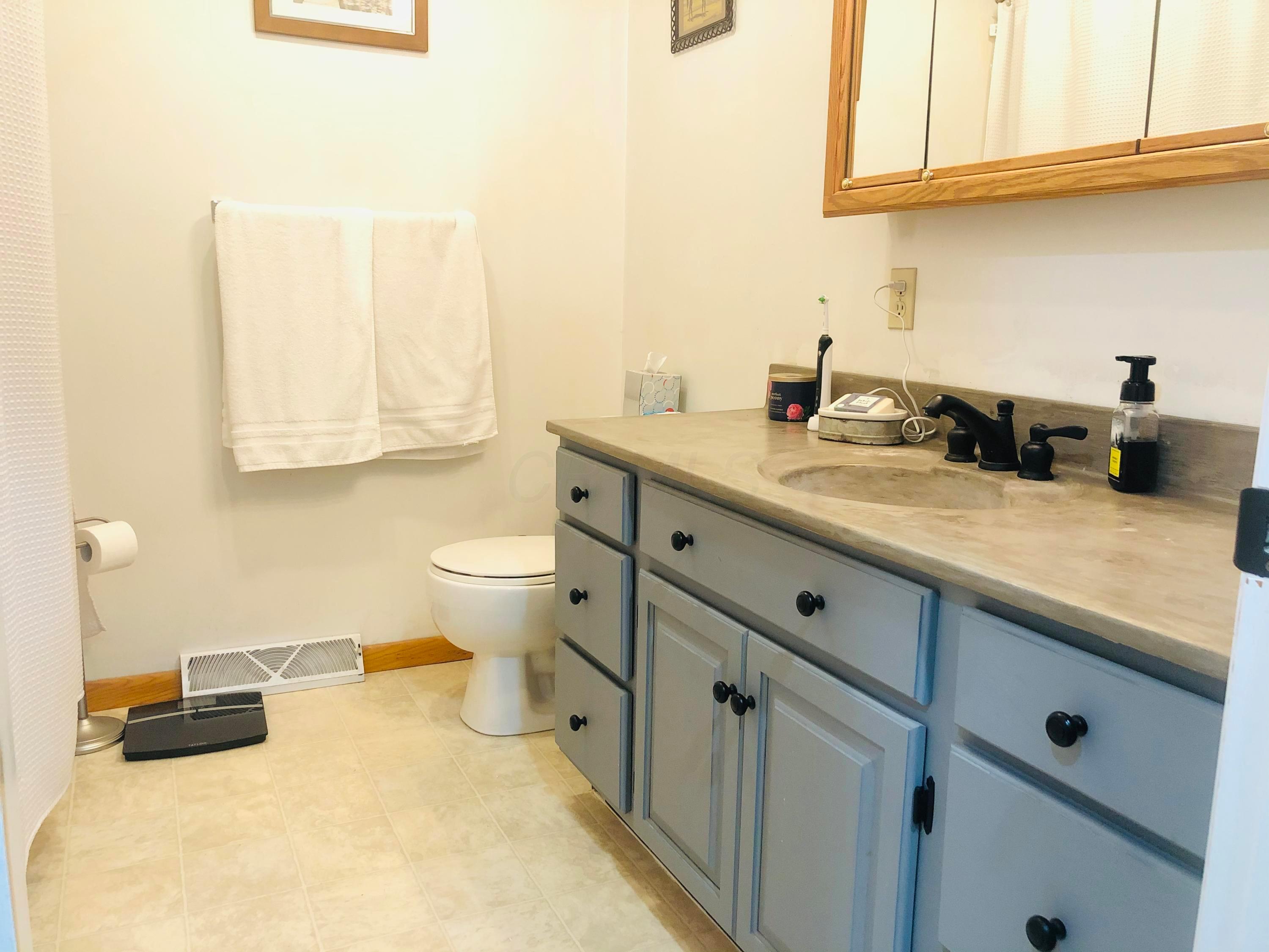 15850 Dean Road Fredericktown, OH 43019 - Photo 15 of 29 Gallery Image 15
