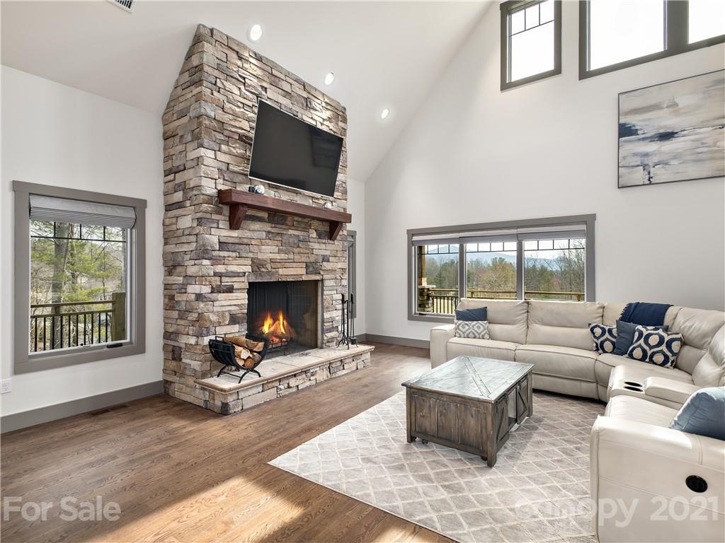54 Harris Road Fairview, NC 28730 - Photo 3 of 42 Gallery Image 3