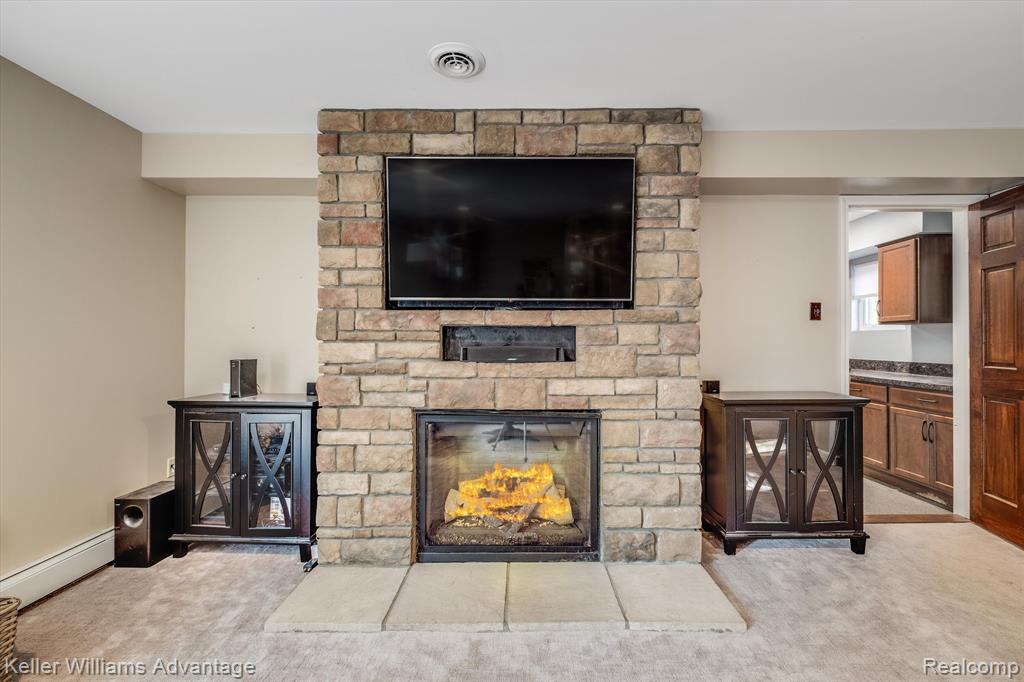 26275 Drake Road Farmington Hills, MI 48331 - Photo 23 of 67