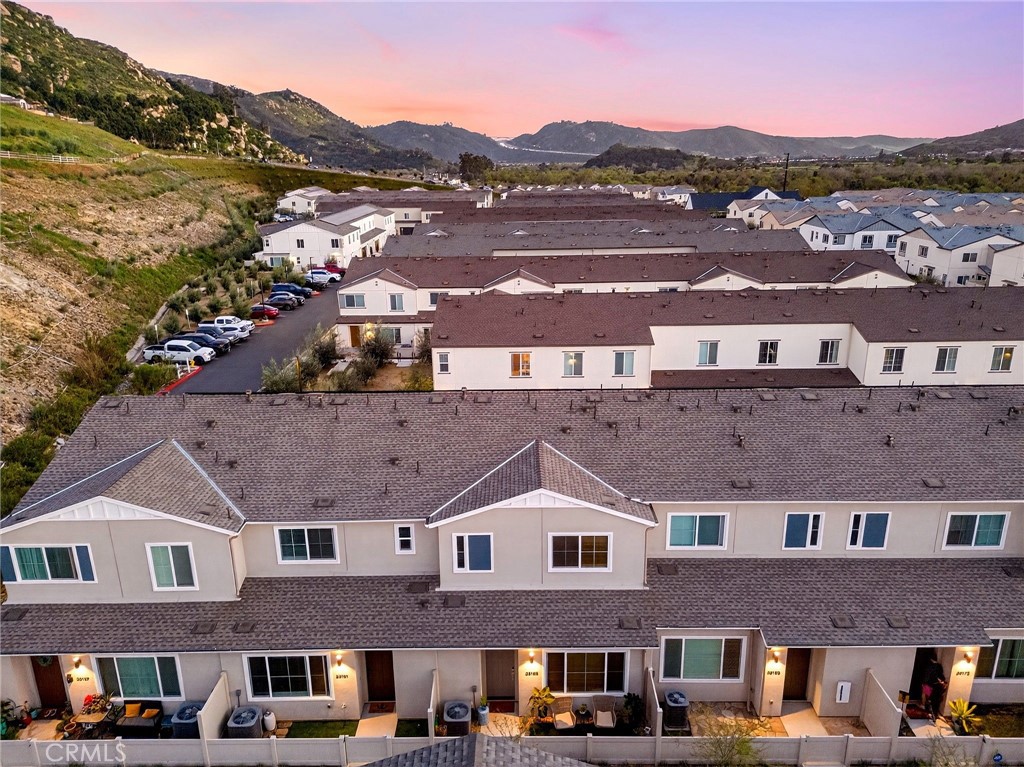 35165 Rangpur Lane Fallbrook, CA 92028 - Photo 40 of 42 a view of a city with tall buildings