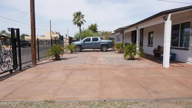 $1,199,000 | 920 West Tamarisk Street, Phoenix, AZ 85041