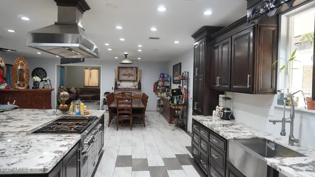 $1,199,000 | 920 West Tamarisk Street, Phoenix, AZ 85041
