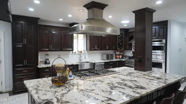 $1,199,000 | 920 West Tamarisk Street, Phoenix, AZ 85041