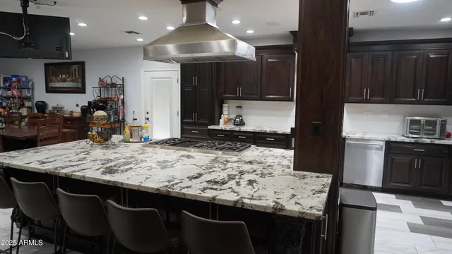 $1,199,000 | 920 West Tamarisk Street, Phoenix, AZ 85041