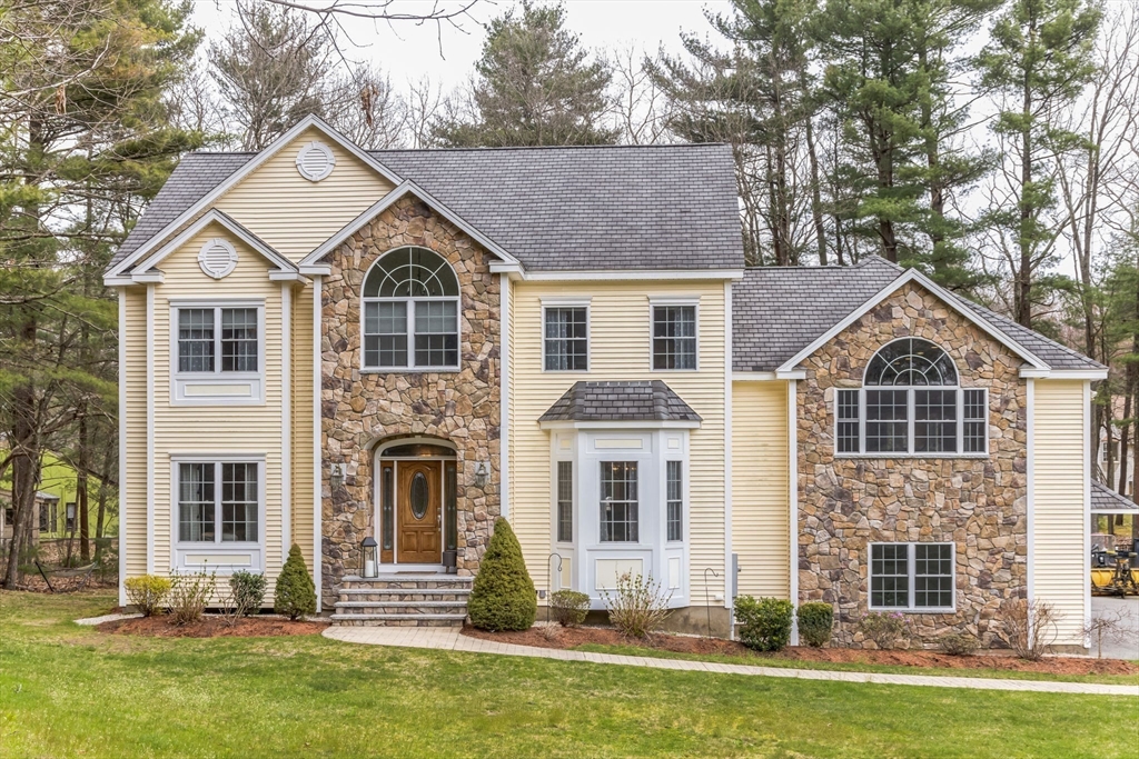 8 Pasho Road Billerica, MA 01821 - Photo 2 of 30 Gallery Image 2
