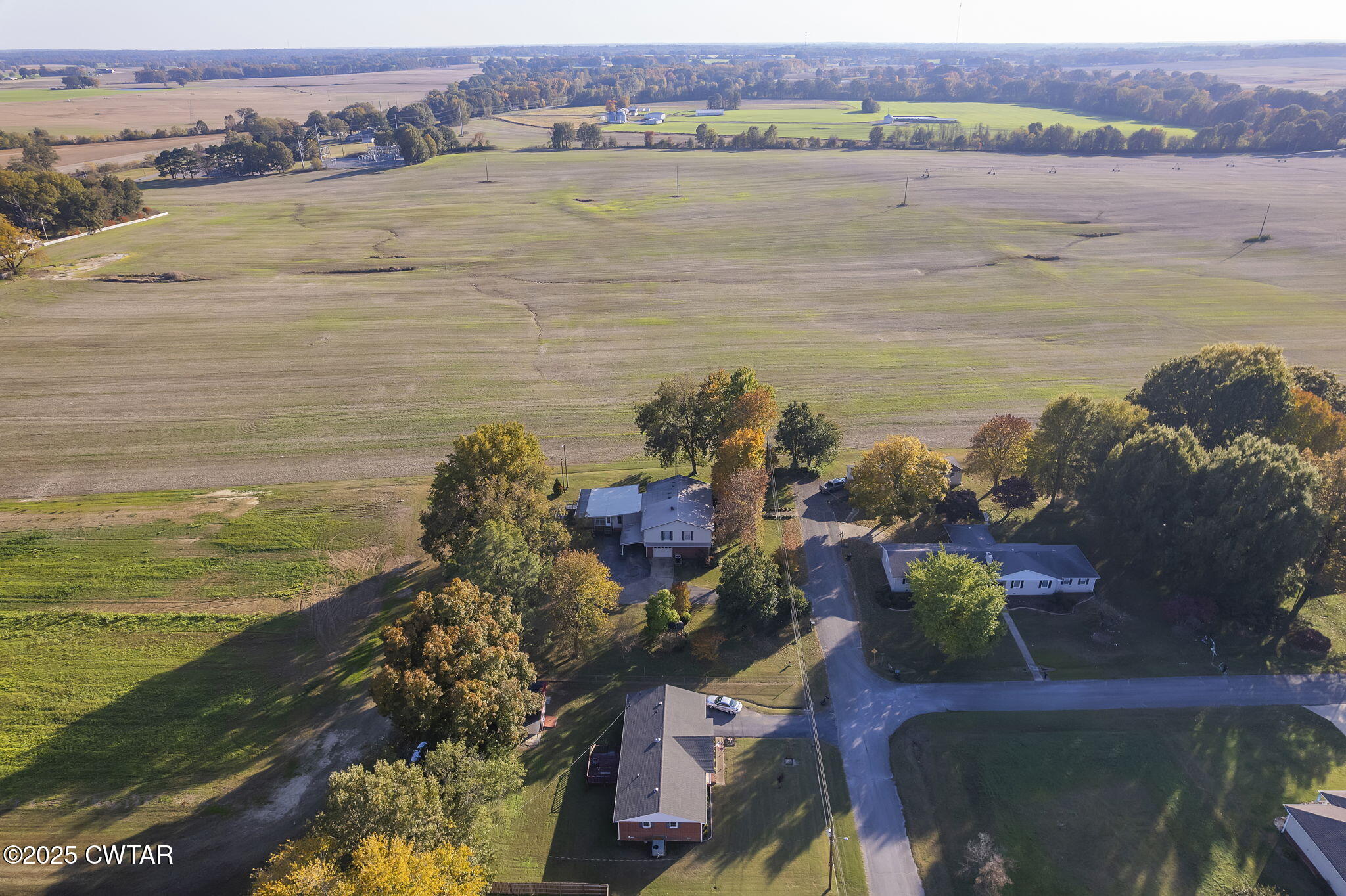 404 Callis Drive Rutherford, TN 38369 - Photo 15 of 39 a view of an ocean and a mountain