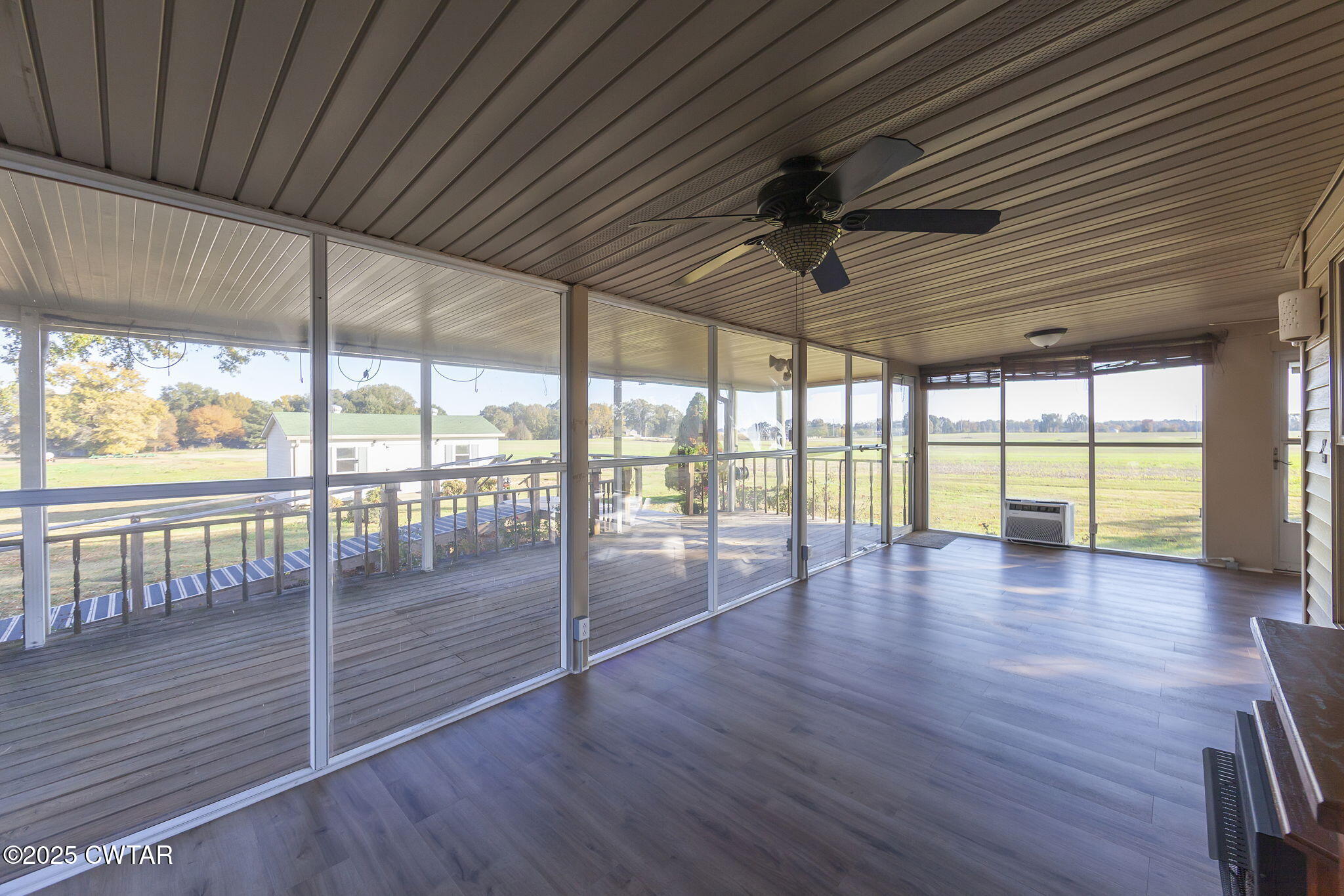 404 Callis Drive Rutherford, TN 38369 - Photo 38 of 39 a view of a livingroom with wooden floor