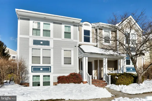 $299,900 | 44152 Natalie Terrace, Unit 102, Ashburn, VA 20147