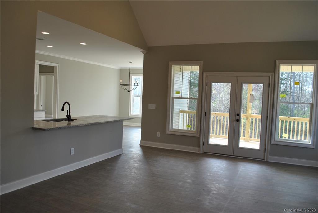 1003 Kendrick Road Clover, SC 29710 - Photo 7 of 18 Gallery Image 7