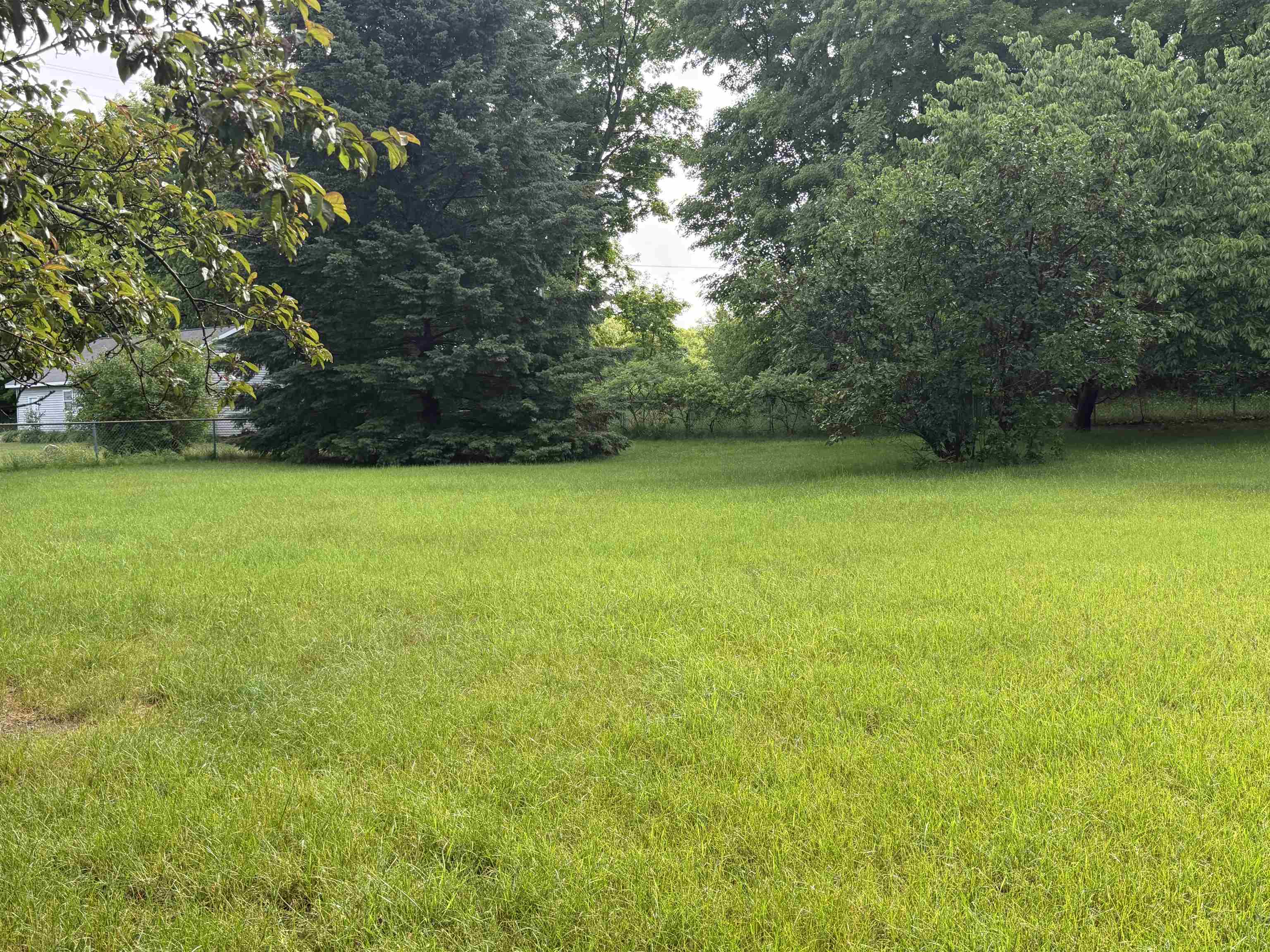 13686 Hedeen Road Traverse City, MI 49686 - Photo 34 of 56 1947061-b47b4b49-b3ad-4ceb-b1d6-73ba904fab91.JPG