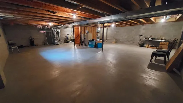 $500,000 | 18535 Stonehedge Drive, Unit A, Brookfield, WI 53045