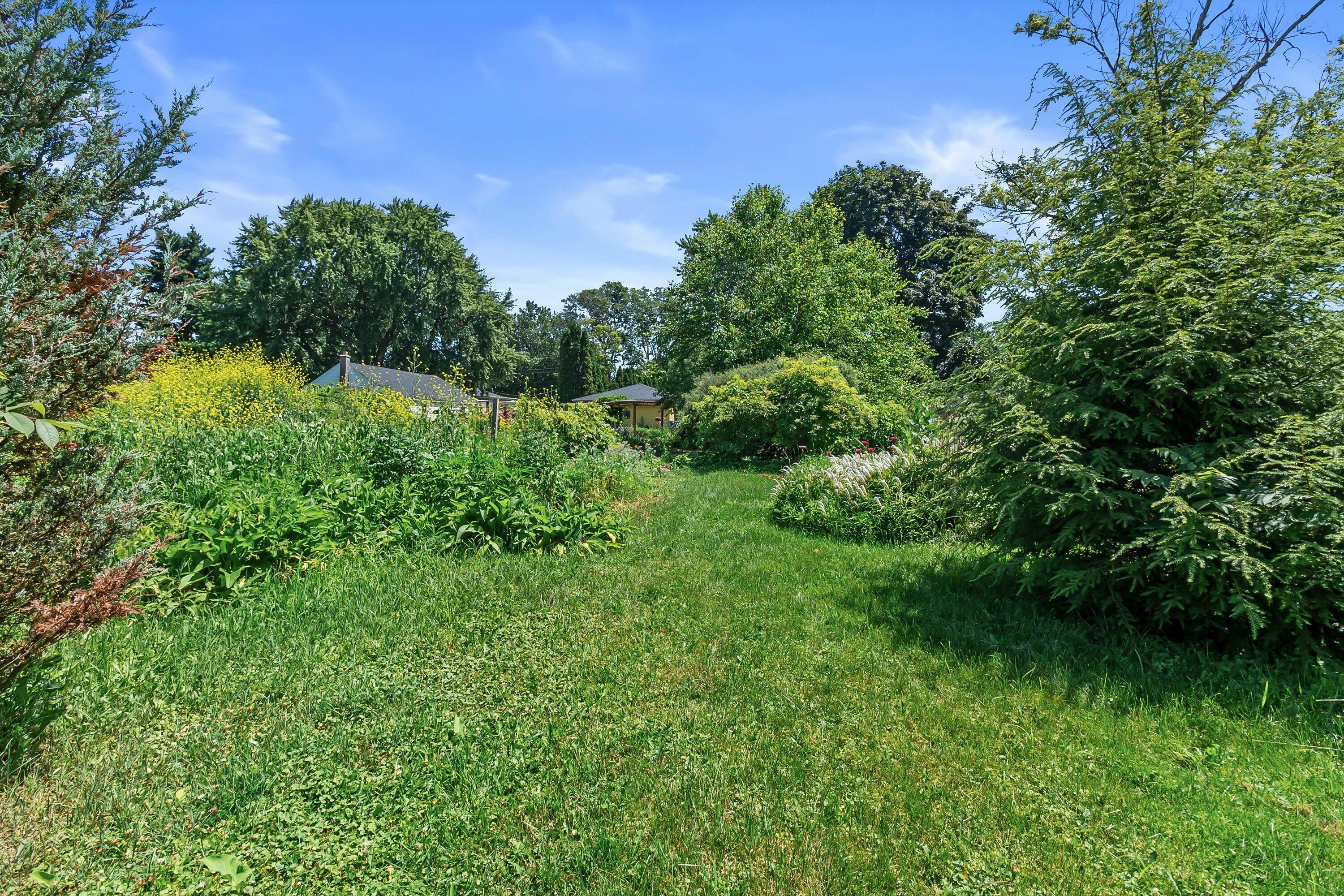 225 Nelson Street Sharon, WI 53585 - Photo 23 of 26 30-E6A3821