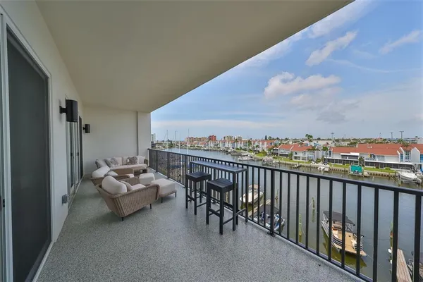 $7,000 | 400 150th Madeira Beach, Unit 402, Madeira Beach, FL 33708