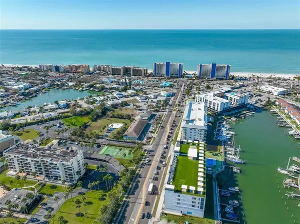 $7,000 | 400 150th Madeira Beach, Unit 402, Madeira Beach, FL 33708