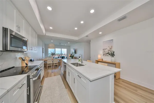 $7,000 | 400 150th Madeira Beach, Unit 402, Madeira Beach, FL 33708