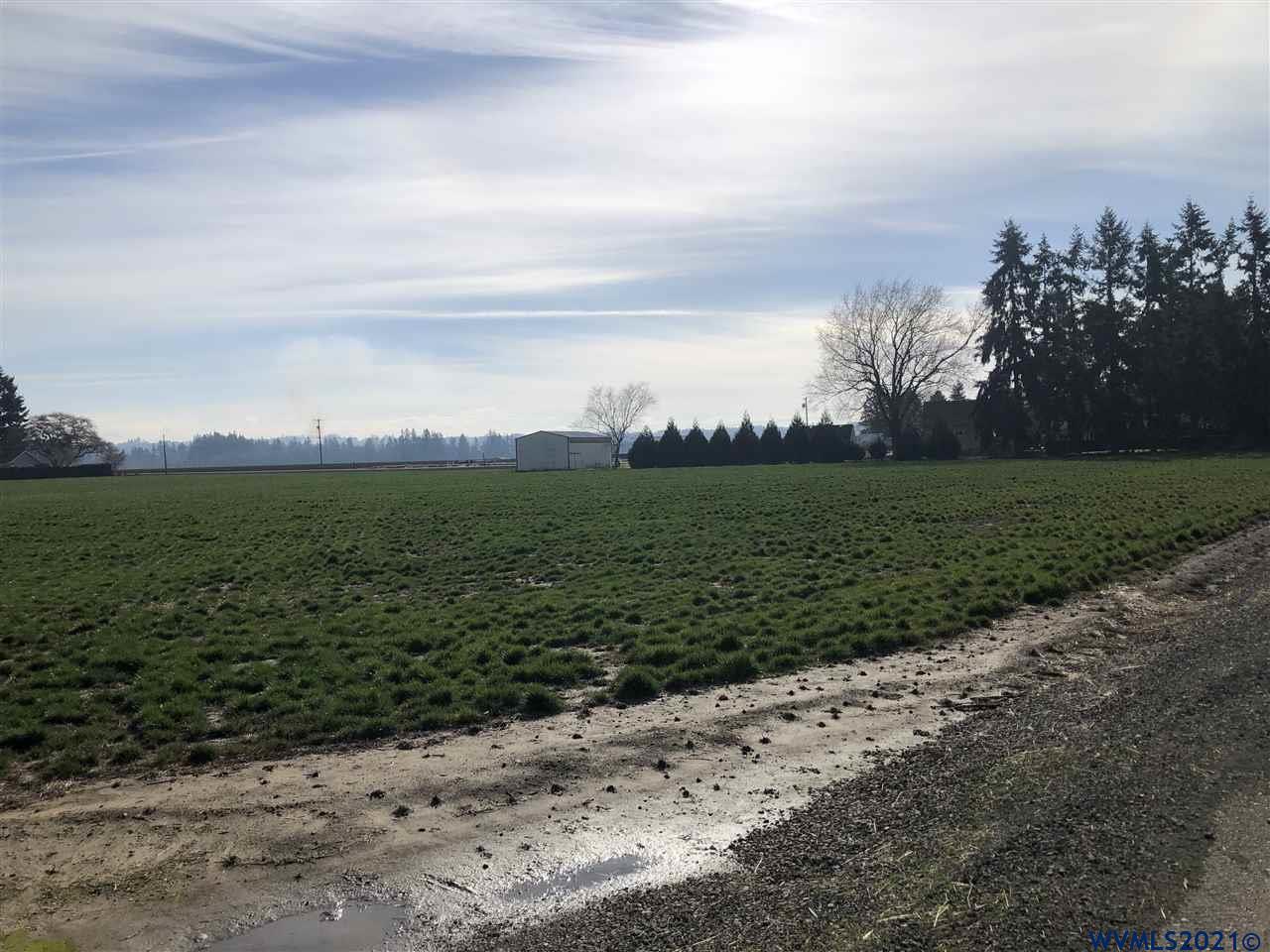 Howell Prairie Salem, OR 97305 - Photo 12 of 15 Gallery Image 12
