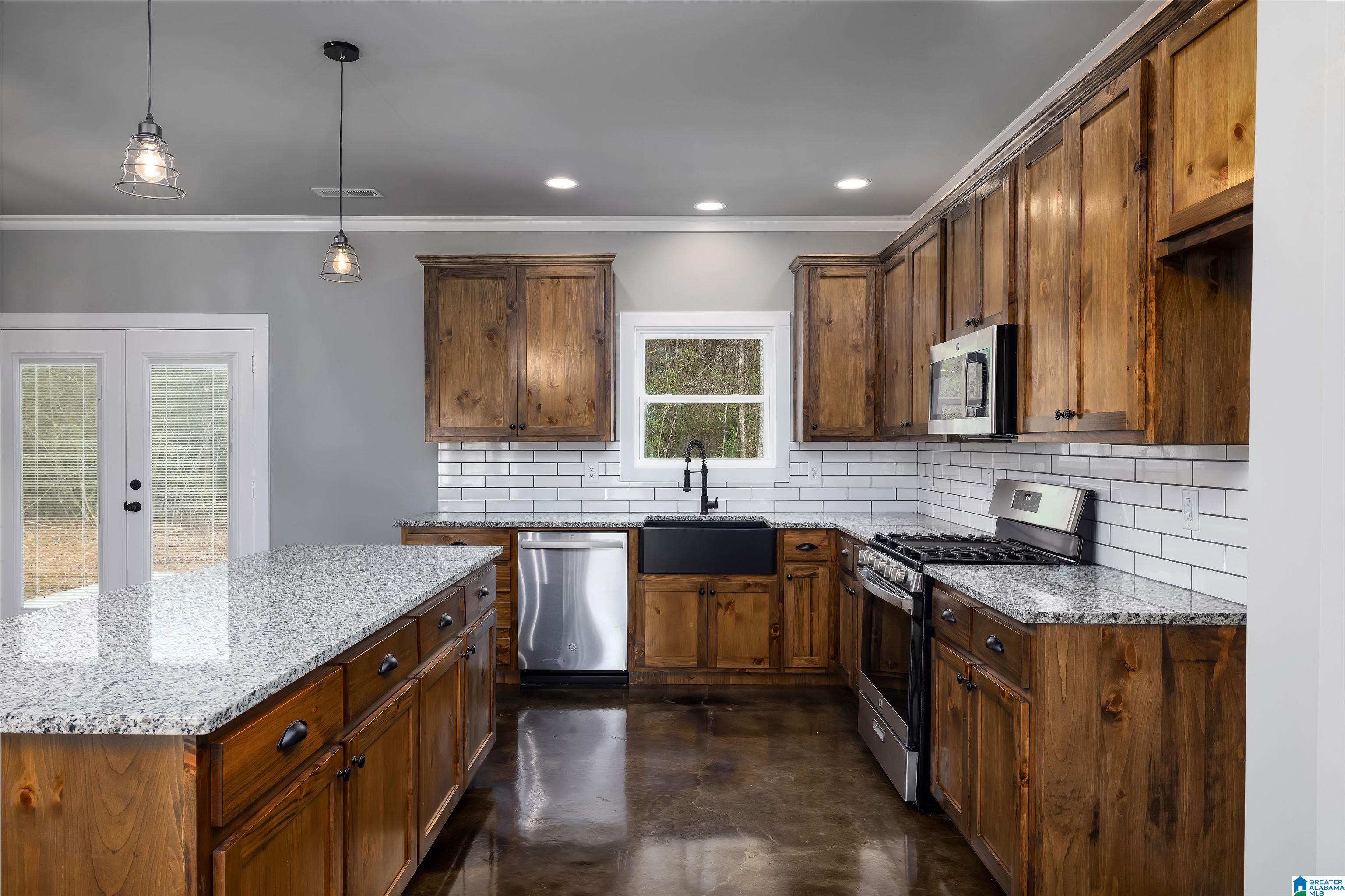 24 Riverview Drive Cleveland, AL 35049 - Photo 9 of 41