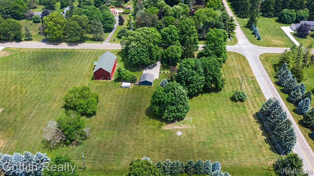 3970 Van Amberg Road Brighton, MI 48114 - Photo 37 of 42