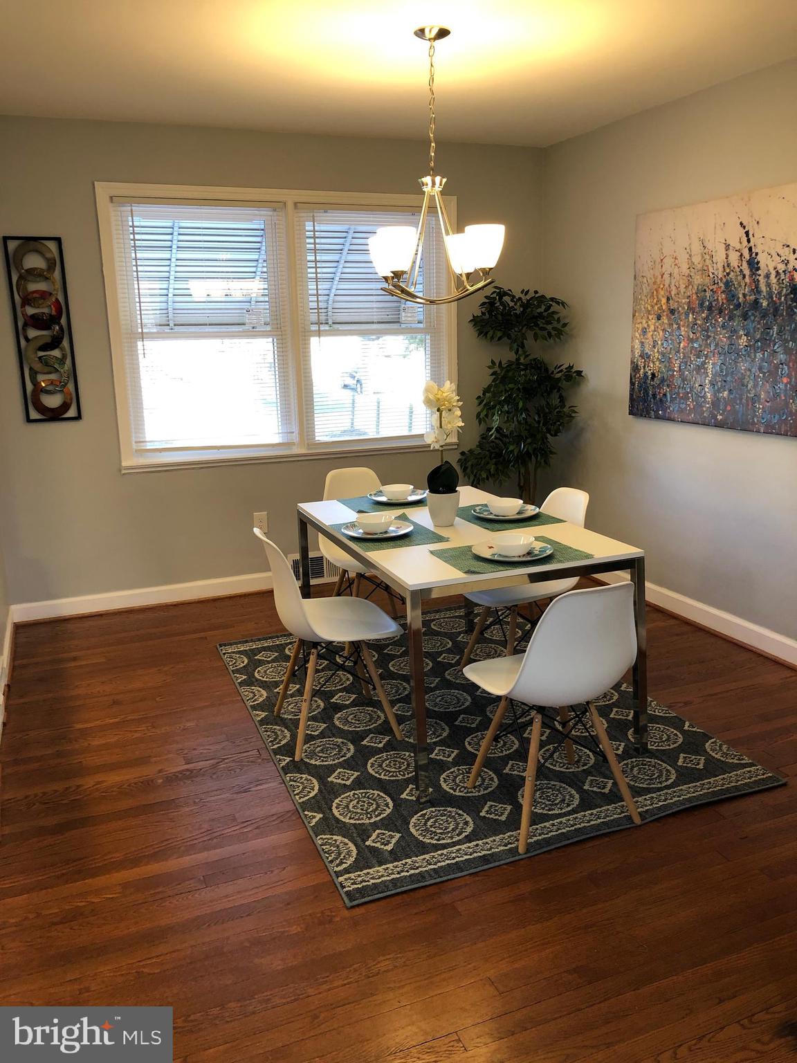 1650 Gleneagle Road Baltimore, MD 21239 - Photo 7 of 31 Separate dining room
