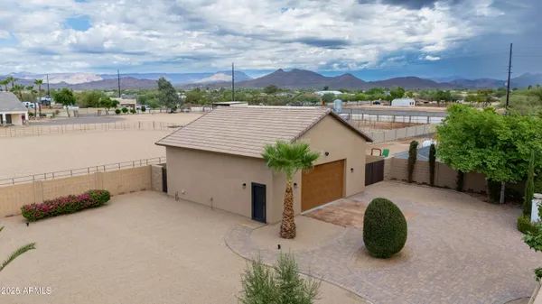 $1,750,000 | 806 West Desert Ranch Road, Phoenix, AZ 85086