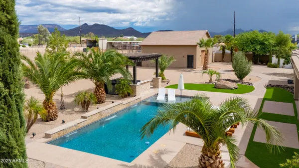 $1,750,000 | 806 West Desert Ranch Road, Phoenix, AZ 85086