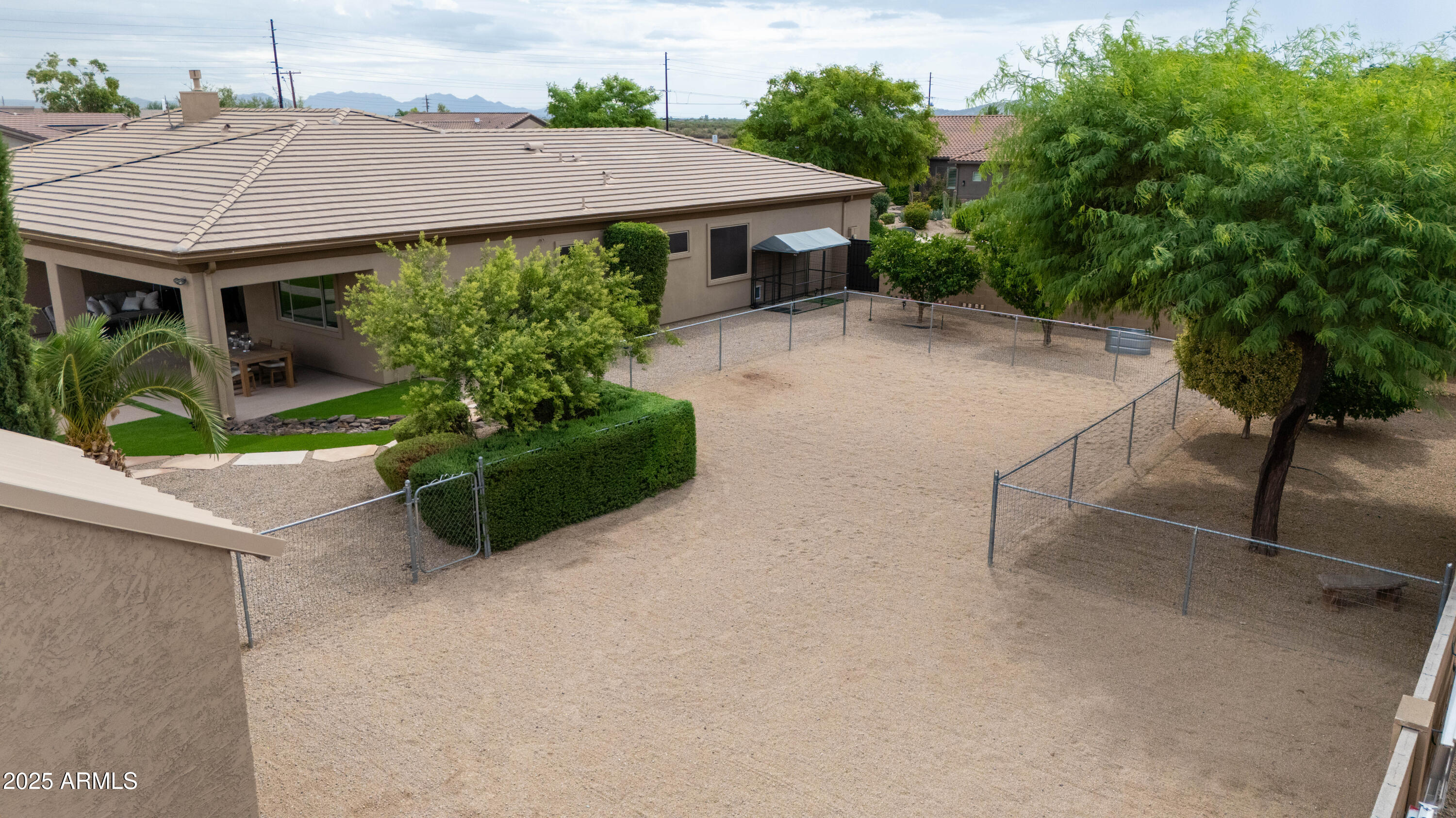 806 West Desert Ranch Road Phoenix, AZ 85086 - Photo 7 of 36 a front view of a house with garden