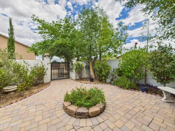 $1,750,000 | 806 West Desert Ranch Road, Phoenix, AZ 85086