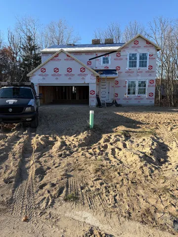 $354,900 | 1005 Cedarwood Street, Greenville, MI 48838