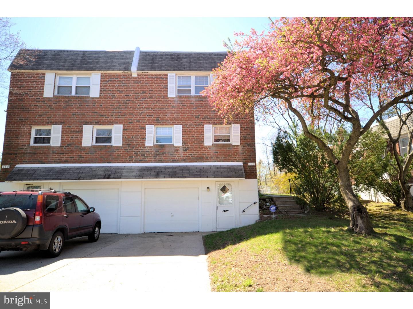 448 Tomlinson Road Philadelphia, PA 19116 - Photo 1 of 24 Exterior Front