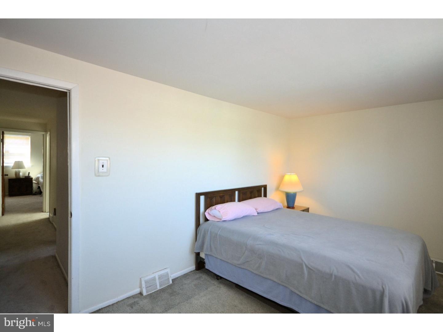 448 Tomlinson Road Philadelphia, PA 19116 - Photo 18 of 24 Bedroom 2