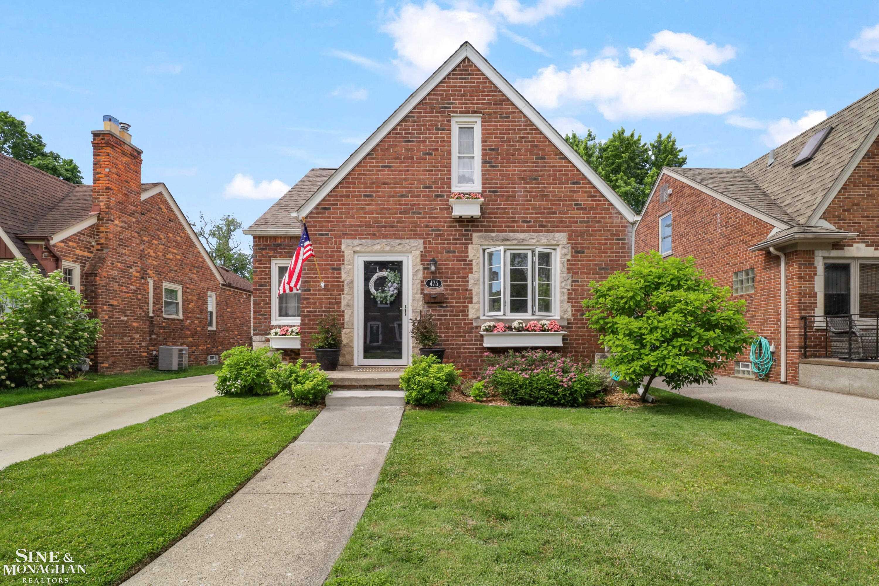 475 Touraine Road Grosse Pointe Farms, MI 48236 - Photo 37 of 42