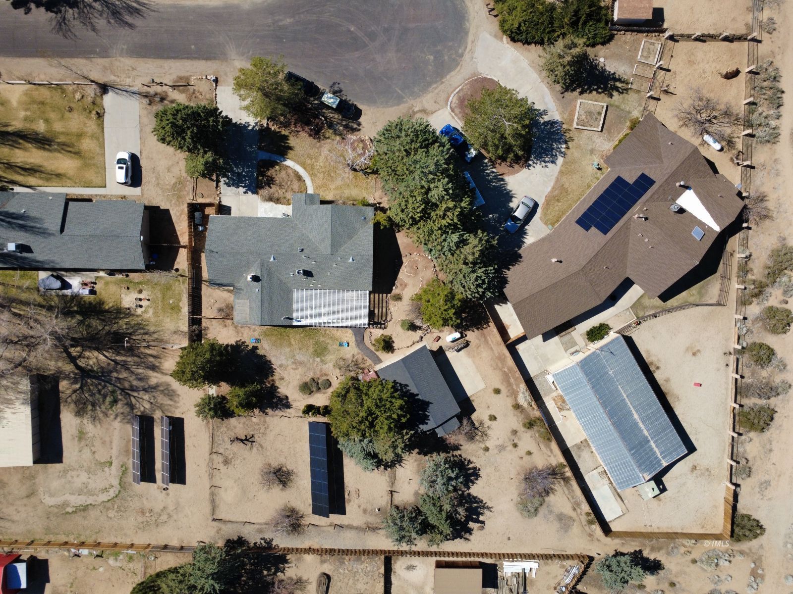 320 Apollo Circle Bishop, CA 93514 - Photo 30 of 35 an aerial view of multiple houses with yard