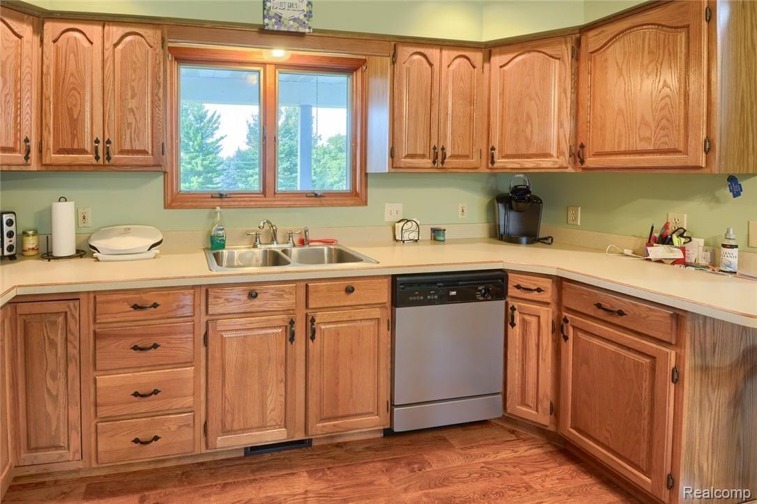 12490 East Carpenter Road Davison, MI 48423 - Photo 12 of 32 DSC_9385-HDR(3).jpg