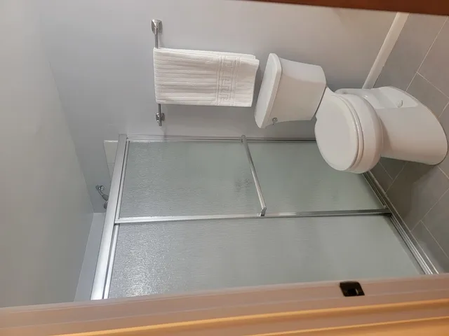 $185,000 | 1321 South Finley Road, Unit 312, Lombard, IL 60148