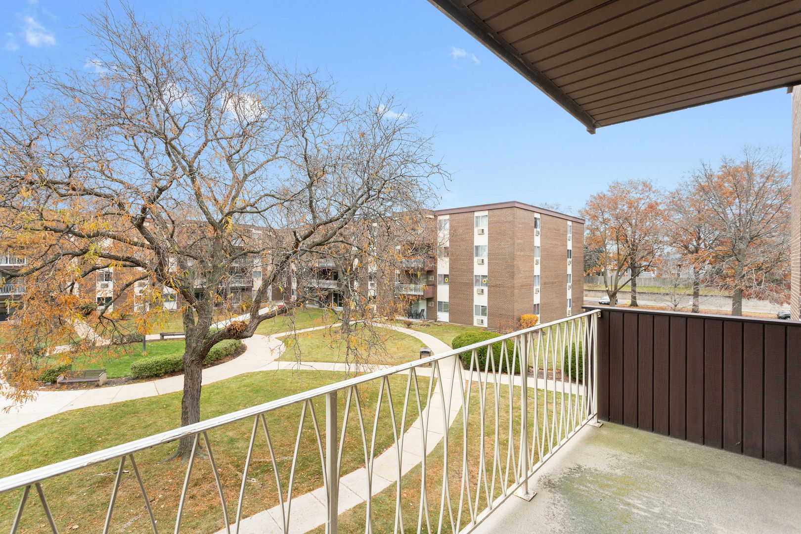 1321 South Finley Road, Unit 312 Lombard, IL 60148 - Photo 7 of 23 Gallery Image 7