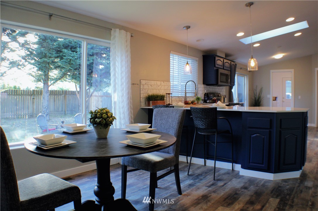 3112 Harris Road Southeast Port Orchard, WA 98366 - Photo 12 of 38 Gallery Image 12