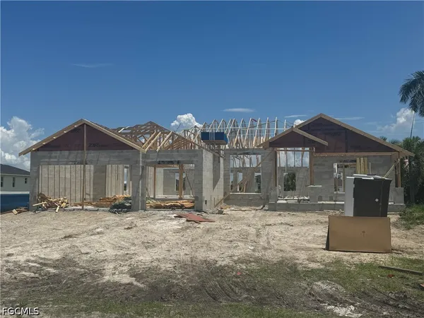 $430,600 | 4625 Northwest 31st Terrace, Cape Coral, FL 33993