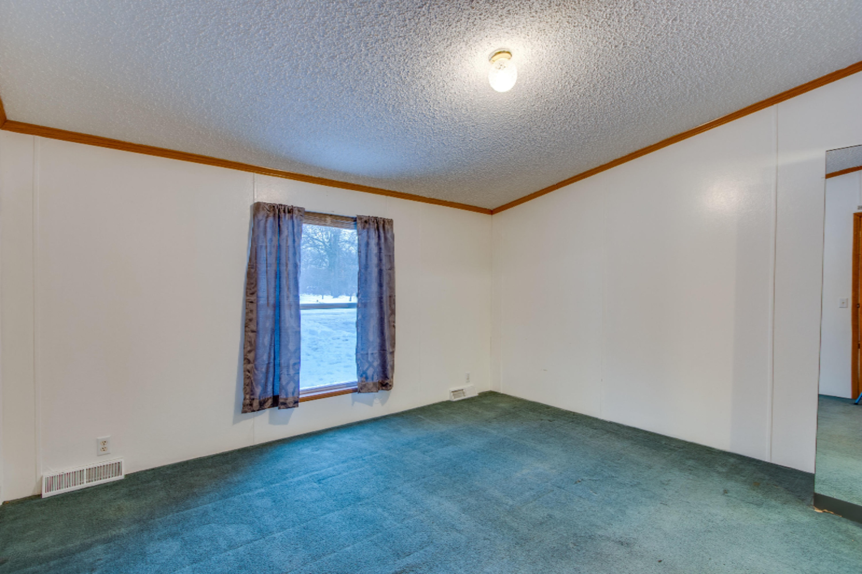 284 Raaps Way Muskegon, MI 49442 - Photo 29 of 48 284 Raaps Way (38 of 11)