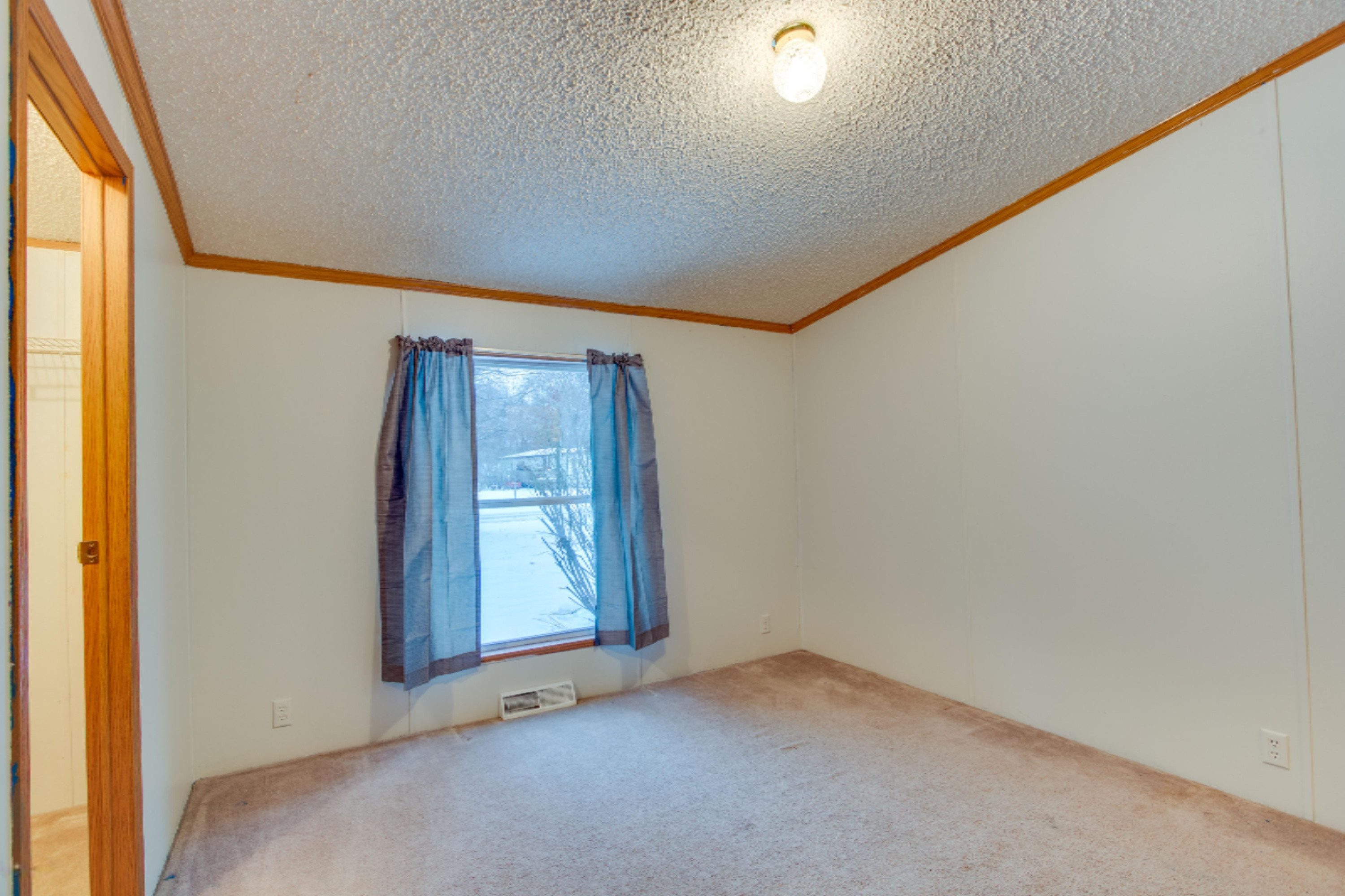 284 Raaps Way Muskegon, MI 49442 - Photo 32 of 48 284 Raaps Way (41 of 11)