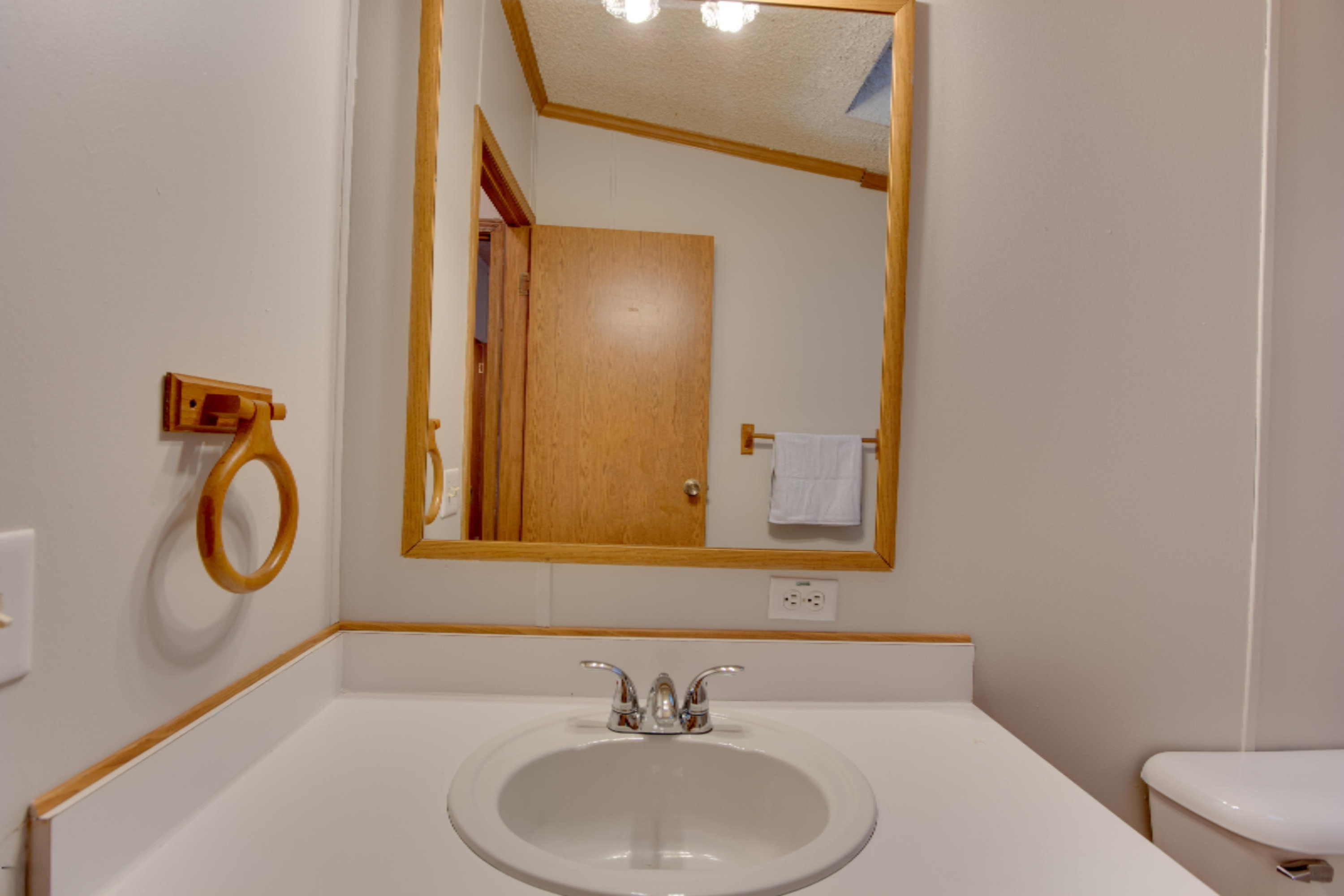 284 Raaps Way Muskegon, MI 49442 - Photo 38 of 48 284 Raaps Way (47 of 1)
