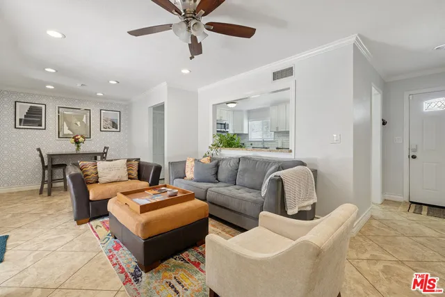 $970,000 | 970 Calle Nogal, Thousand Oaks, CA 91360