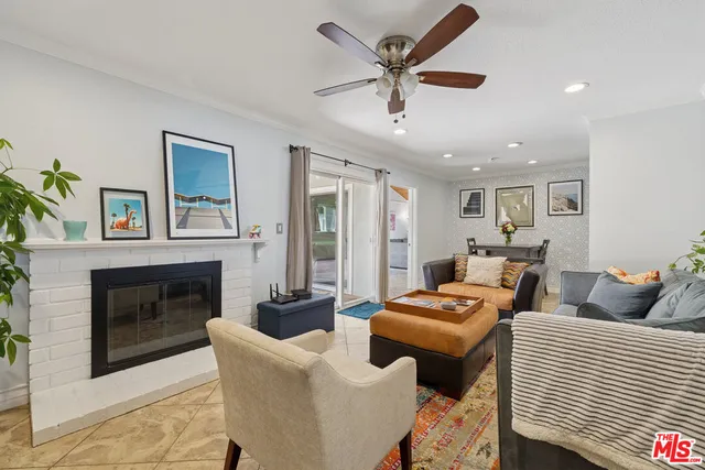 $970,000 | 970 Calle Nogal, Thousand Oaks, CA 91360