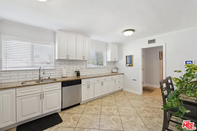 $970,000 | 970 Calle Nogal, Thousand Oaks, CA 91360