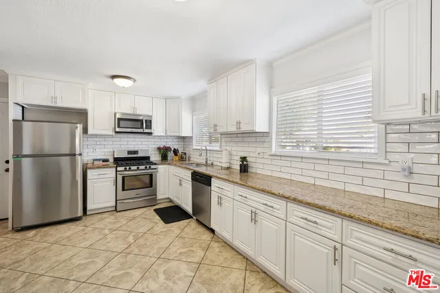 $970,000 | 970 Calle Nogal, Thousand Oaks, CA 91360