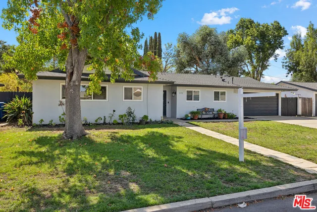 $970,000 | 970 Calle Nogal, Thousand Oaks, CA 91360