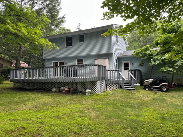 $369,900 | 110 Alwen Avenue, East Stroudsburg, PA 18301