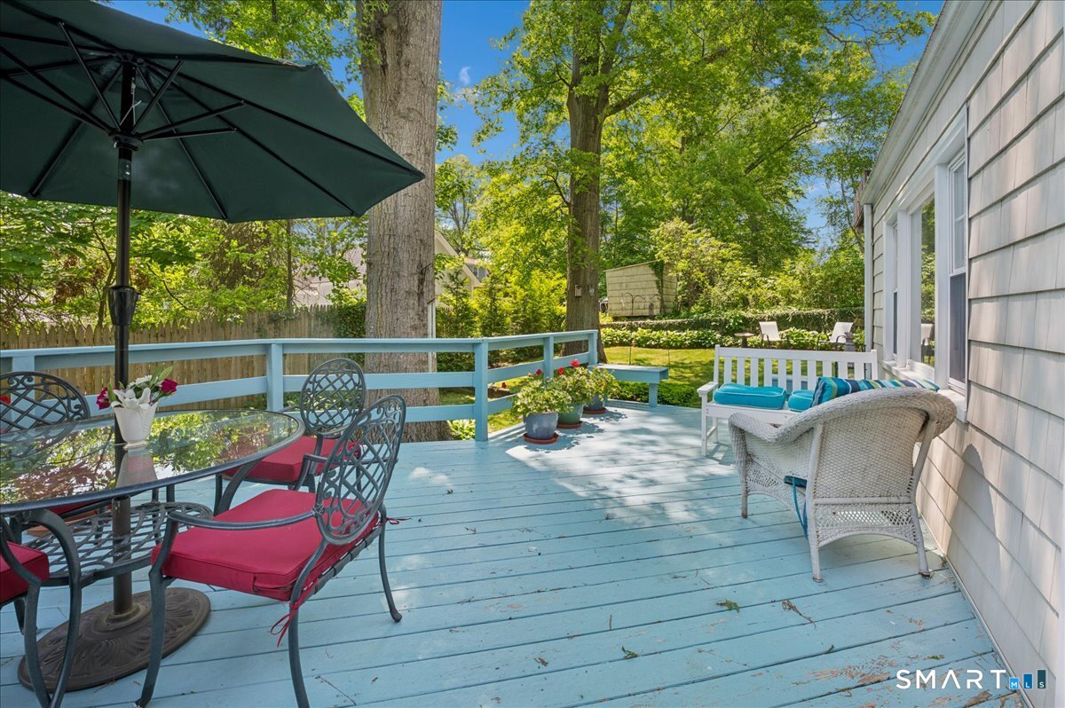 96 Turner Road Stamford, CT 06905 - Photo 30 of 38 spacious deck