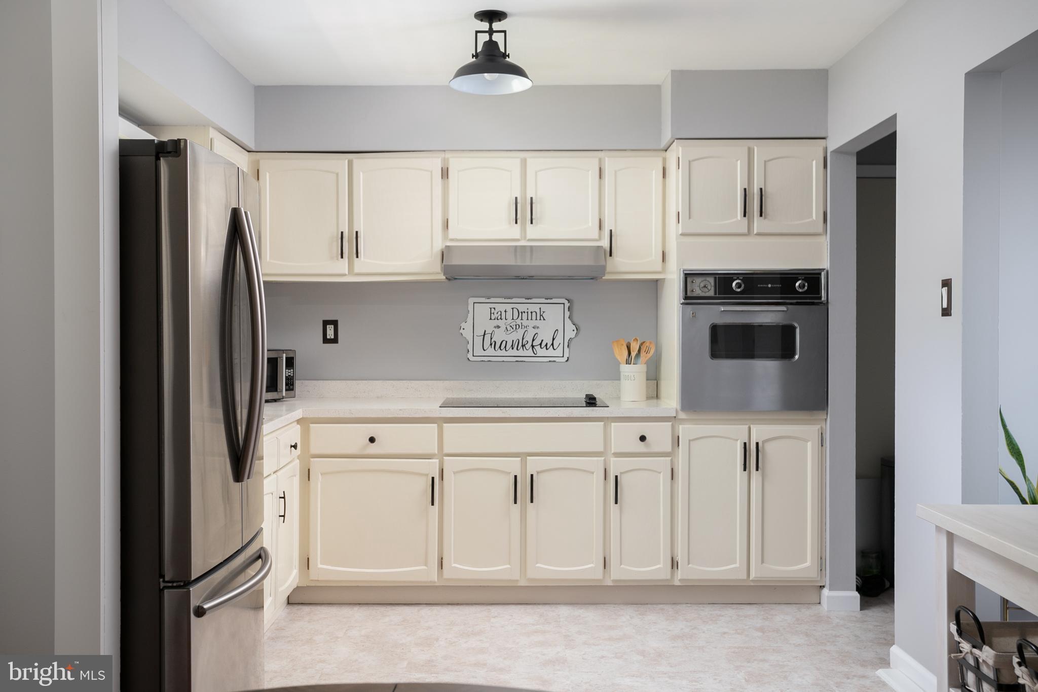 7 East Stokes Road Willingboro, NJ 08046 - Photo 10 of 29 Gallery Image 10