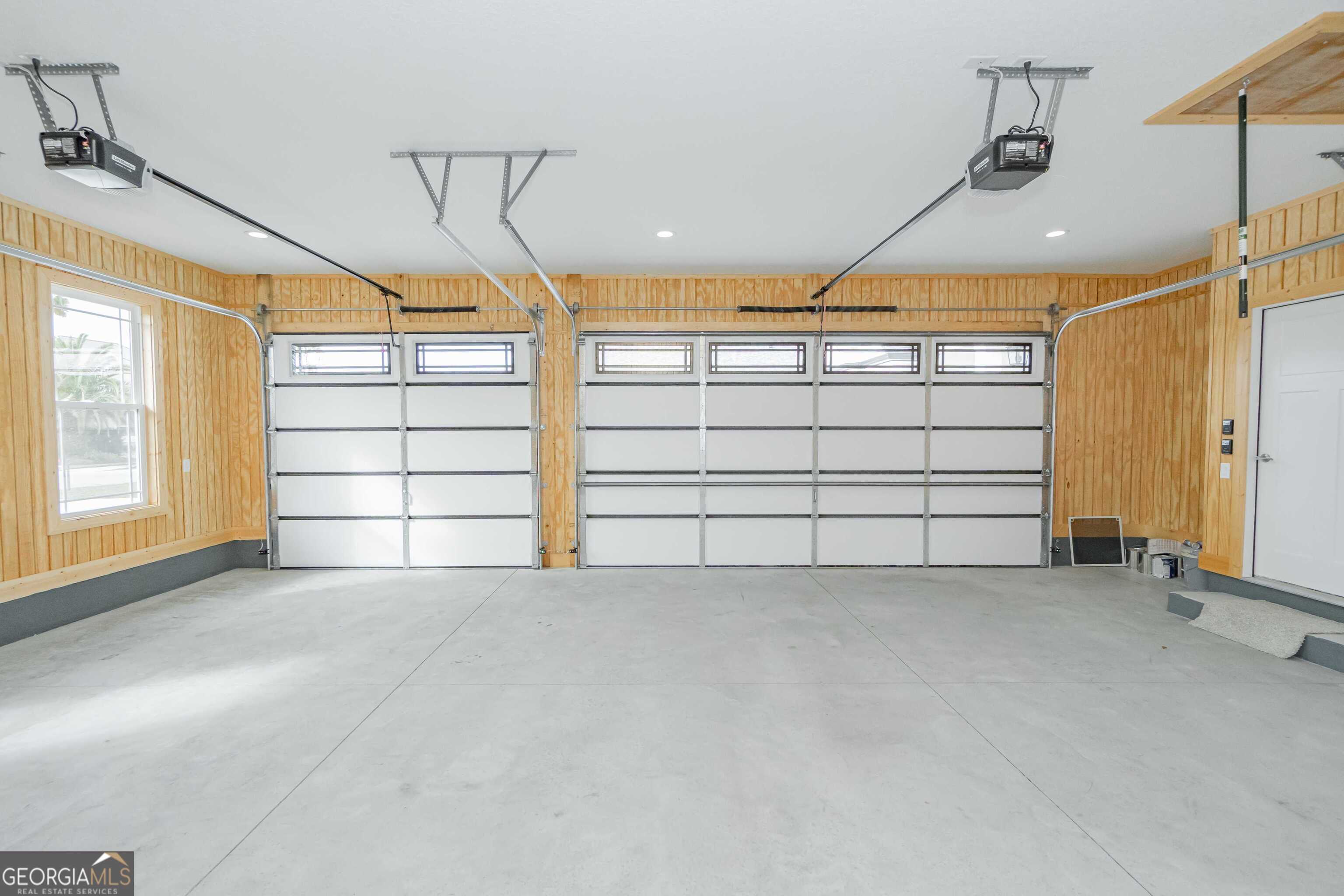201 Riley Hunter Drive Kingsland, GA 31548 - Photo 78 of 79 a view of a garage